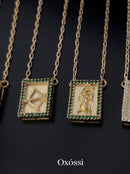 Escapulário Caixa Orixá Oxóssi C/ Microzircônias Verde Banhada a Ouro 18k + Corrente Cadeado (1 mm) 70cm