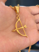 Kit Pingente Ofá de Oxóssi (34mm) + Corrente Cordão Baiano (2mm) de 50, 60 ou 70 cm - Banhada a Ouro e Verniz Italiano