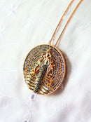 Kit Pingente Mandala Grande Iemanjá Banhada A Ouro 18k e Cravejada Com Micro Zircônias Azul + Corrente Veneziana 60cm