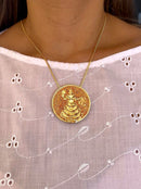 Kit Pingente Mandala Grande Oxum Banhada a Ouro 18k e Cravejada C/ Micro Zircônias Granada+ Corrente Veneziana 60cm