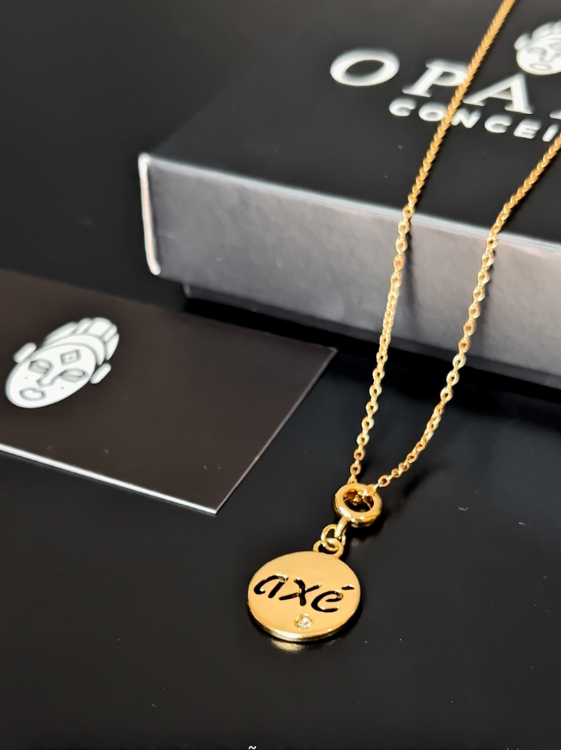 Kit Pingente Axé (20mm) + Corrente Elo Português (1mm) de 60 cm - Banhada a Ouro e Verniz Italiano