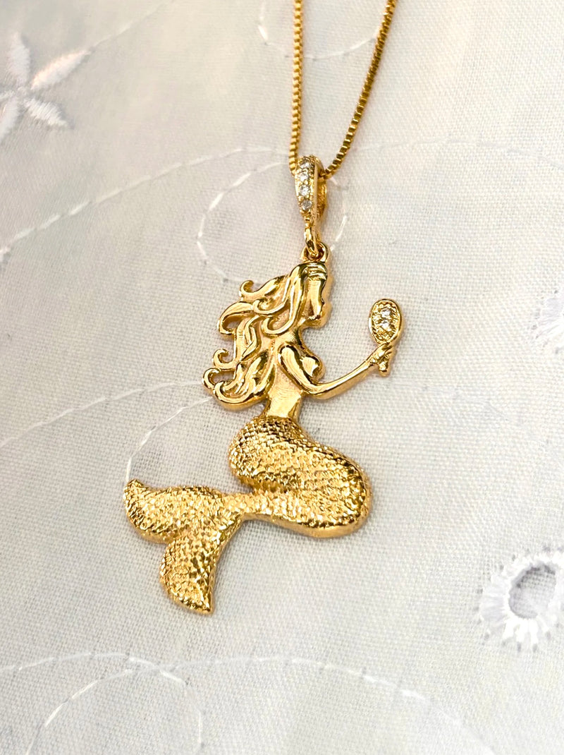 Kit Pingente Sereia Grande Banhada A Ouro 18k e Cravejada Com Micro Zircônias + Corrente Veneziana (1 mm) 60cm