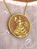 Kit Pingente Mandala Grande Oxum Banhada a Ouro 18k e Cravejada C/ Micro Zircônias Granada+ Corrente Veneziana 60cm