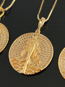 Kit Pingente Mandala Média Iemanjá Banhada a Ouro 18k e Cravejada C/ Micro Zircônias Cristal+ Corrente Veneziana (1 mm) 45/50 cm