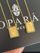 Escapulário Caixa Orixá Oxóssi C/ Microzircônias Verde Banhada a Ouro 18k + Corrente Cadeado (1 mm) 70cm