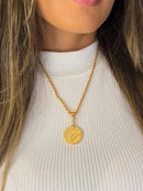 Pingente Oxóssi 26mm - Banhado a Ouro e Verniz Italiano