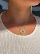 Kit Pingente Mini Mandala Iemanjá Banhada a Ouro 18k e Cravejada C/ Micro Zircônias + Corrente Veneziana (1 mm) 40cm