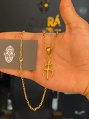 Pingente Tridente de Proteção (33mm) - Banhada a Ouro e Verniz Italiano