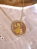 Kit Pingente Mandala Grande Iansã Banhada a Ouro 18k e Cravejada C/ Micro Zircônias Rosa + Corrente Veneziana 60cm