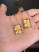 Escapulário Caixa Orixá Ogum C/ Microzircônias Azul Banhada a Ouro 18k + Corrente Cadeado (1 mm) 60cm
