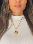 Kit Pingente Xangô (26mm) + Corrente Cartier Elo Chapado (3mm) de 60 ou 70 cm - Banhado a Ouro e Verniz Italiano