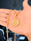 Pingente São Jorge 32mm - Banhado a Ouro e Verniz Italiano