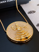 Kit Pingente Mandala Grande Oxum Banhada a Ouro 18k e Cravejada C/ Micro Zircônias Cristal + Corrente Veneziana 60cm
