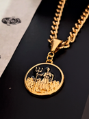 Kit Pingente Exú (26mm) + Corrente Grumet (5mm) de 60 ou 70 CM Banhada a Ouro e Verniz Italiano .