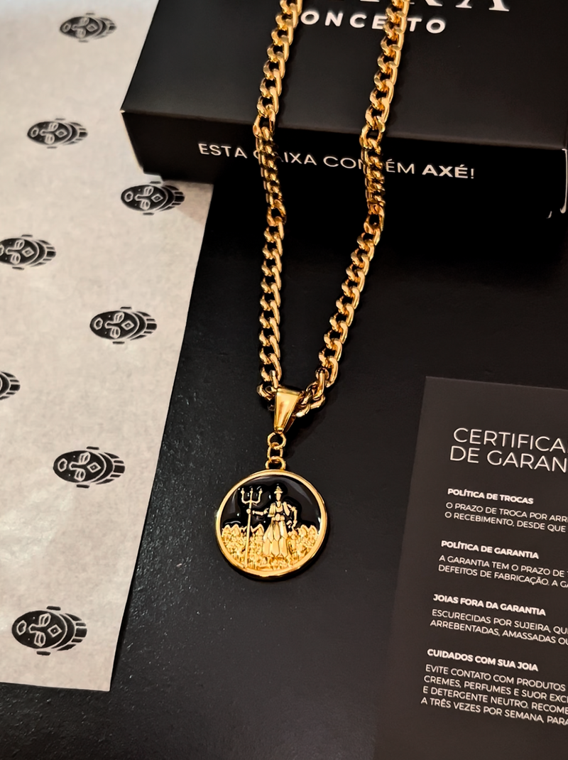 Kit Pingente Exú (26mm) + Corrente Grumet (5mm) de 60 ou 70 CM Banhada a Ouro e Verniz Italiano .