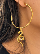 Argola Serpente (55mm) - Banhada a Ouro com Verniz Antialérgico